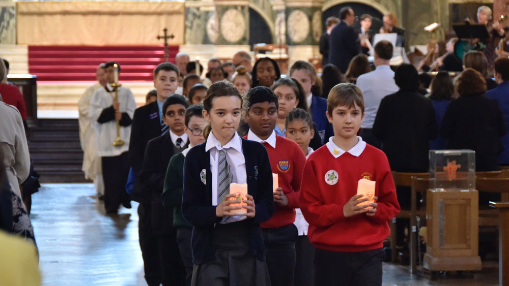EMM2019: Pupils bring the light of Mission to the world!